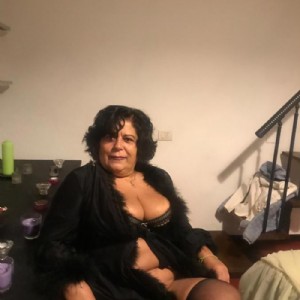 Claudia milf sempre calda fotografia:2