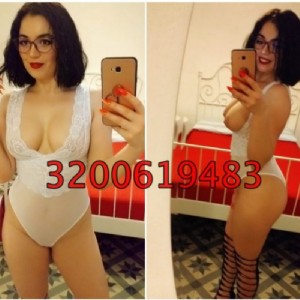 Silvia stupenda ragazza reale sono completissima