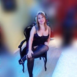 Italiana sara squirter favolosa milf sensuale fotografia:3