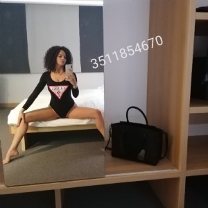 Honey Elegante Bella Morbida Escort fotografia:3