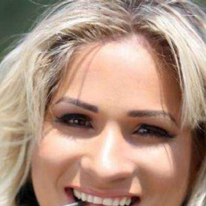 Lara Tutta Naturale Ricevo Uomini Donne Coppie fotografia:4