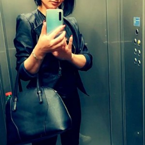 Anna Milf Esperta Pompinara Gola Profonda da Riempire con la Tua Sborra Calda fotografia:2