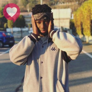 Ameth Cerco Una Donna per Scopare Gratis fotografia:2