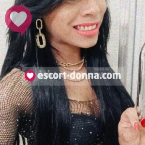 Nikki dolcemente biricchina fotografia:3