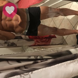 Gianf Accompagnatore x donne fotografia:2