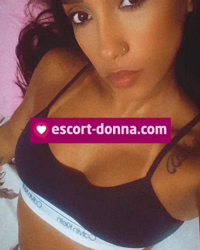 Amanda brasiliana 29enne amo leccare ed essere leccata