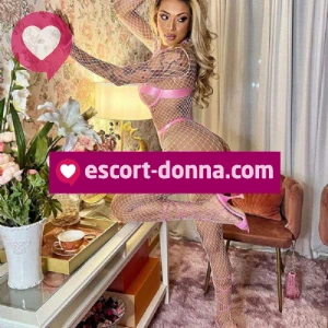 Beatrice Brasiliana massaggio biancheria intima da zoccola fotografia:3