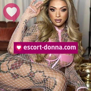 Beatrice Brasiliana massaggio biancheria intima da zoccola fotografia:4