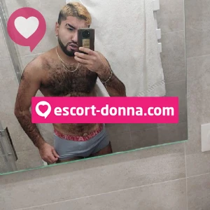 Raul disponibile subito ospito master fotografia:2