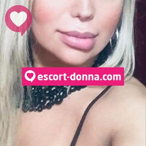 Ambra Veruty magica super pornostar godiamo insieme fotografia:2