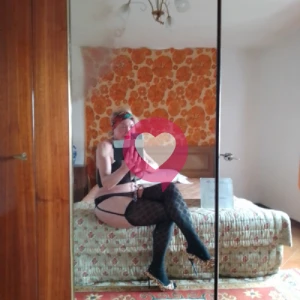 Trans matura italiana d'alto livello fotografia:4