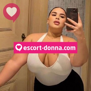 Lucia 22enne fantastica travolgente sensuale fotografia:5