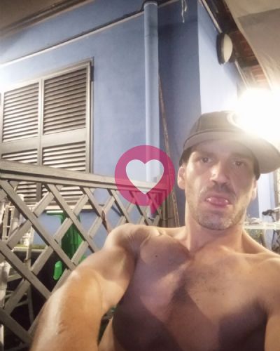 Annuncio per solo donne niente gay