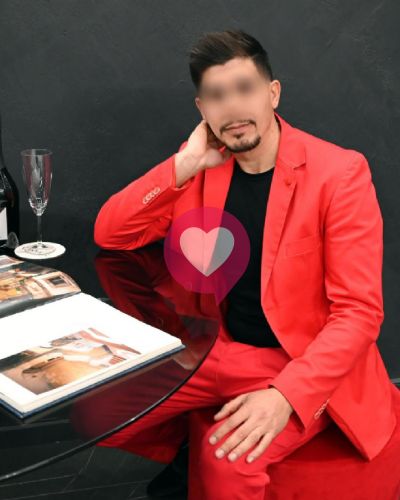 Relax e Confidenza Ennio Caruso, la Persona Che Cercavi, il ragazzo che hai sempre desiderato incontrare