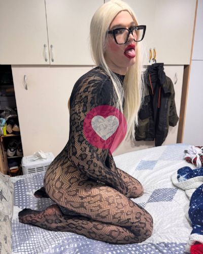 Giuly troia trav pronta per te